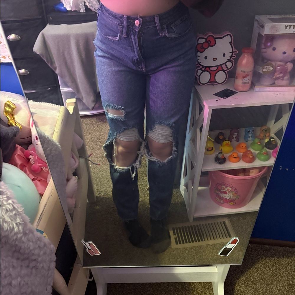 Curvy Ultra High Rise Vintage Straight W 25” L 27”